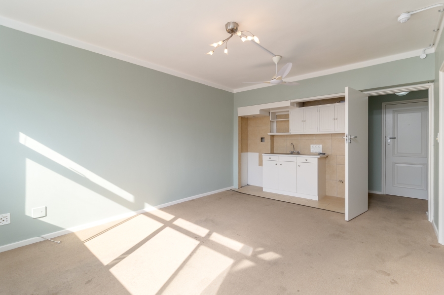 1 Bedroom Property for Sale in Mouille Point Western Cape